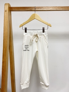 Pronta entrega - Calça jogger Moletinho off ENJOY TODAY AND EVERYDAY - You Boy Kids