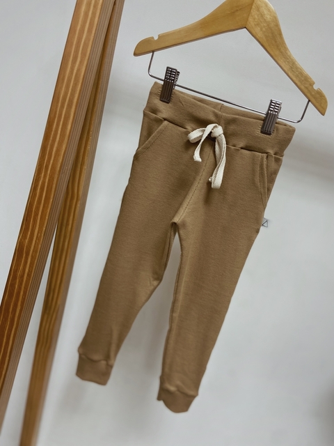 Pronta entrega - Calça jogger kids canelado avelã