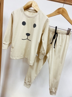 Pronta Entrega - Pijaminha longo natural brilha no escuro - comprar online