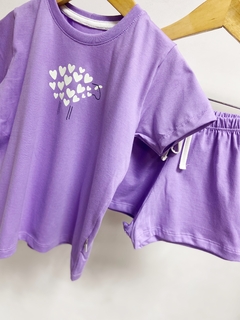 Pronta Entrega - Pijaminha curto Lilac ovelhinha corações brilha no escuro na internet
