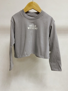 Pronta entrega - Cropped manga longa over hello weekend na internet