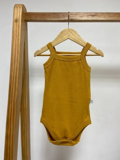 Pronta entrega - Body regata canelado mostarda - comprar online