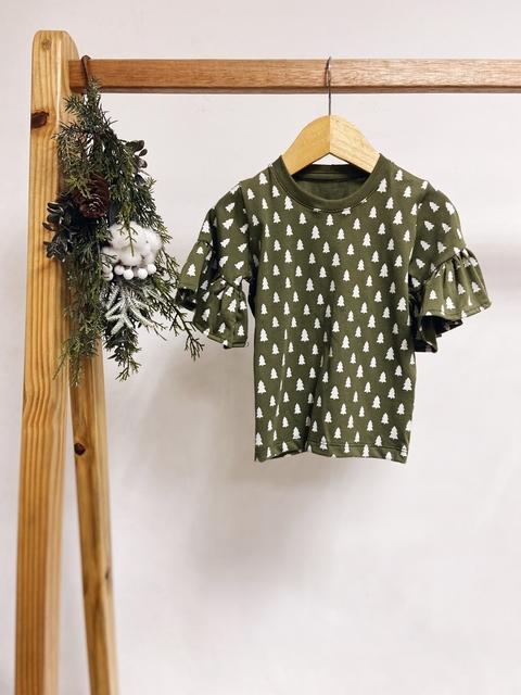 Pronta entrega - blusa manga curta com babado verde cactus pinheirinhos off