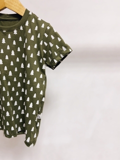 Pronta entrega - Camiseta Kids Manga curta verde cactus pinheirinhos off na internet