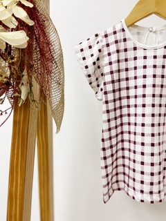 Pronta entrega - Blusa Kids manga babado estampado off xadrez vinho - comprar online