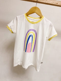 Pronta entrega - Camiseta kids manga curta off rainbow friso yellow - loja online