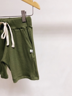 Pronta entrega - Bermuda jogger kids canelado verde cactus na internet