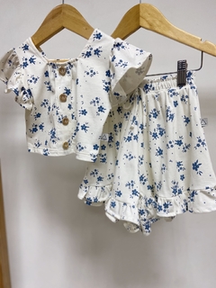 Pronta entrega - Conjunto cropped babado + shorts babado floral azul vintage