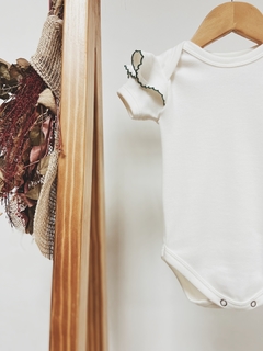 Pronta entrega - Body manga curta off babado detalhe em picueta verde