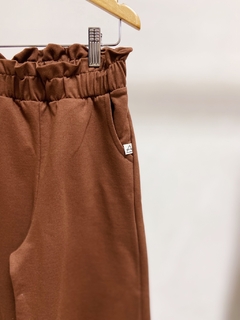 Pronta entrega - Calça kids pantalona bolso lateral moletinho na internet