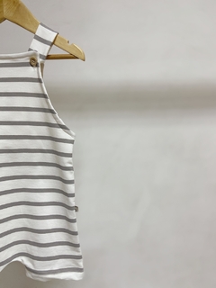 Pronta entrega - jardineira curta kids listra cinza pedra na internet