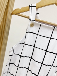 Pronta entrega - Jardineira Kids Grid - comprar online