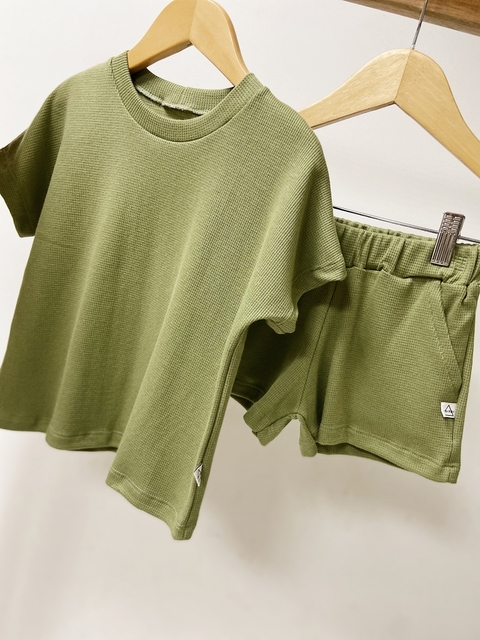 Pronta entrega - Conjunto over block oliva