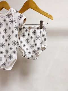 Pronta entrega - conjunto Body manga curta + bloomer botões off flocos neve preto na internet