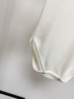 Pronta entrega - Body manga curta Liso basics Off na internet