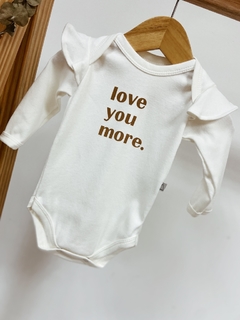 Pronta entrega - Body manga longa com babado off LOVE YOU MORE. - comprar online