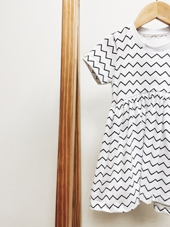 Pronta Entrega - Vestido Mullet manga curta zig-zag