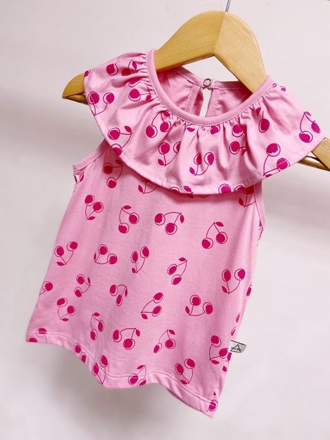 Pronta entrega - Blusa gola babado cherry detalhe botao perola