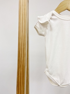 Pronta Entrega - Body manga curta com babado liso basics Off na internet