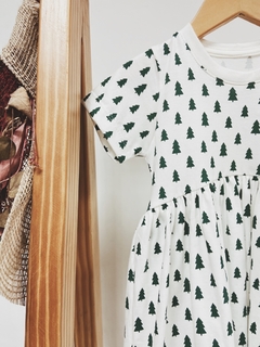 Pronta entrega - Vestido Mullet manga curta estampado off pinheirinhos verde - loja online