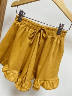 Pronta Entrega - Shorts babado liso basics mostarda