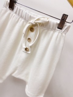 Pronta entrega - Bermuda saruel kids com botões block off - loja online