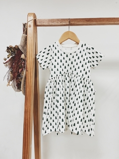 Pronta entrega - Vestido Mullet manga curta estampado off pinheirinhos verde - You Boy Kids