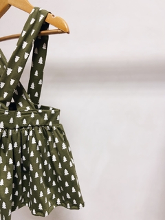 Pronta entrega - Salopete alça kids verde cactus pinheirinhos off na internet