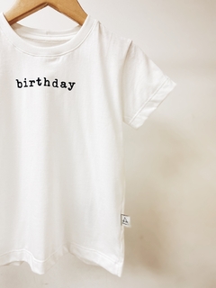 Pronta entrega - Camiseta manga curta off Birthday - You Boy Kids