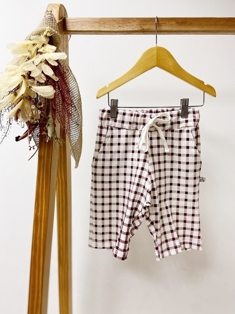 Pronta entrega - Bermuda Jogger kids Estampado off xadrez vinho