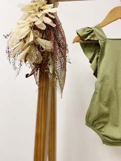 Pronta entrega - Romper baby babado liso oliva - comprar online