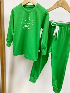 Pronta Entrega - Pijaminha longo hortela brilha no escuro na internet