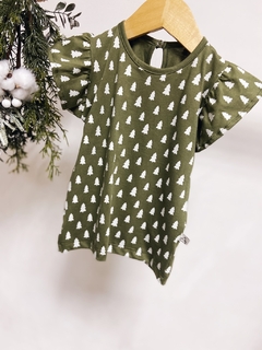 Pronta entrega - Blusa babado verde cactus pinheirinhos off botão pérola - loja online