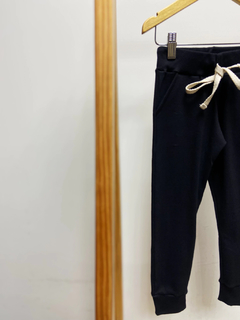 Pronta entrega - Calça jogger kids canelada Preta cadarço off na internet