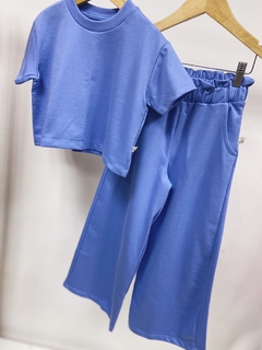 Pronta entrega - Conjunto kids pantalona bolso lateral + cropped over moletinho Blue - loja online
