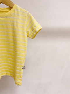 Pronta entrega - Camiseta Kids Manga curta estampada yellow Stripes na internet
