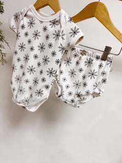 Pronta entrega - conjunto Body manga curta + bloomer botões off flocos neve preto - You Boy Kids