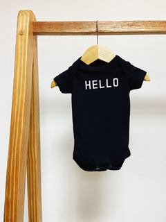 PRONTA ENTREGA - Body manga curta HELLO - You Boy Kids