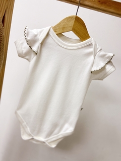 Pronta entrega - Body manga curta off babado bordado picueta oliva - comprar online