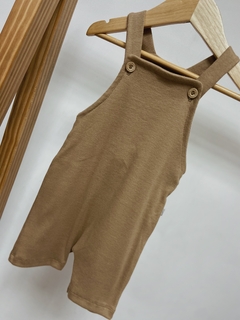 Pronta entrega - Jardineira baby canelado avelã - comprar online