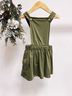 Pronta entrega - Salopete frente botões em madeira verde cactus - comprar online