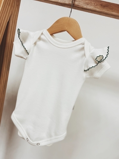 Pronta entrega - Body manga curta off babado detalhe em picueta verde - loja online