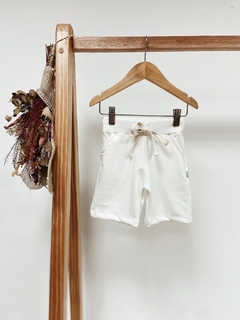 Pronta entrega - Bermuda Jogger kids moletinho off - comprar online