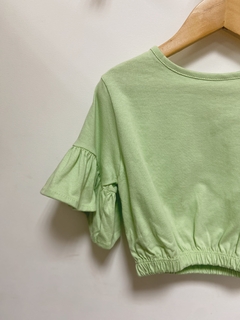 Pronta entrega - Cropped manga curta babado botão pérola verde fábula - comprar online