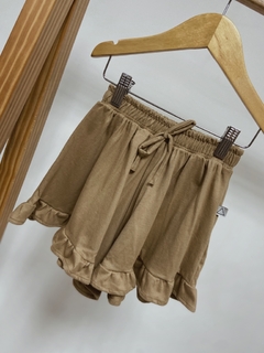 Pronta entrega - Conjunto cropped + shorts babado liso basics avelã - comprar online