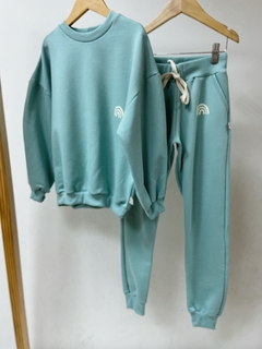 Pronta entrega - Conjunto moletom oversized + calça jogger peluciado medio mint RAINBOW em relevo - You Boy Kids