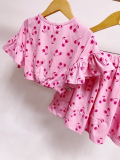 Pronta entrega - Conjunto cropped manga babado botão pérola + saia mini babados cherry - loja online