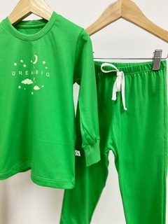 Pronta Entrega - Pijaminha longo hortela brilha no escuro - You Boy Kids