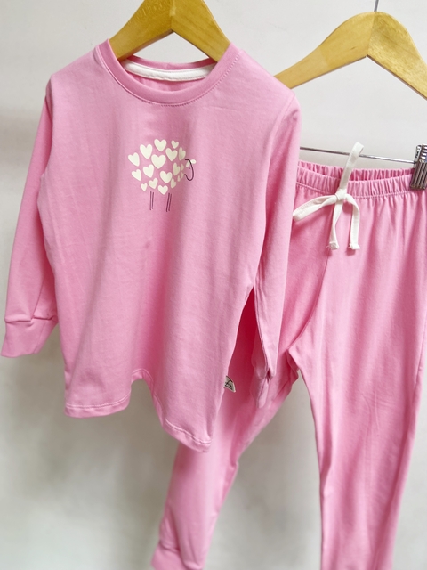 Pronta Entrega - Pijaminha longo tutti-frutti ovelhinha corações brilha no escuro - comprar online