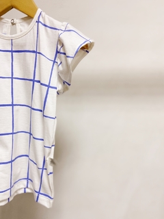 Pronta entrega - Blusa babado blue grid detalhe botao perola - loja online